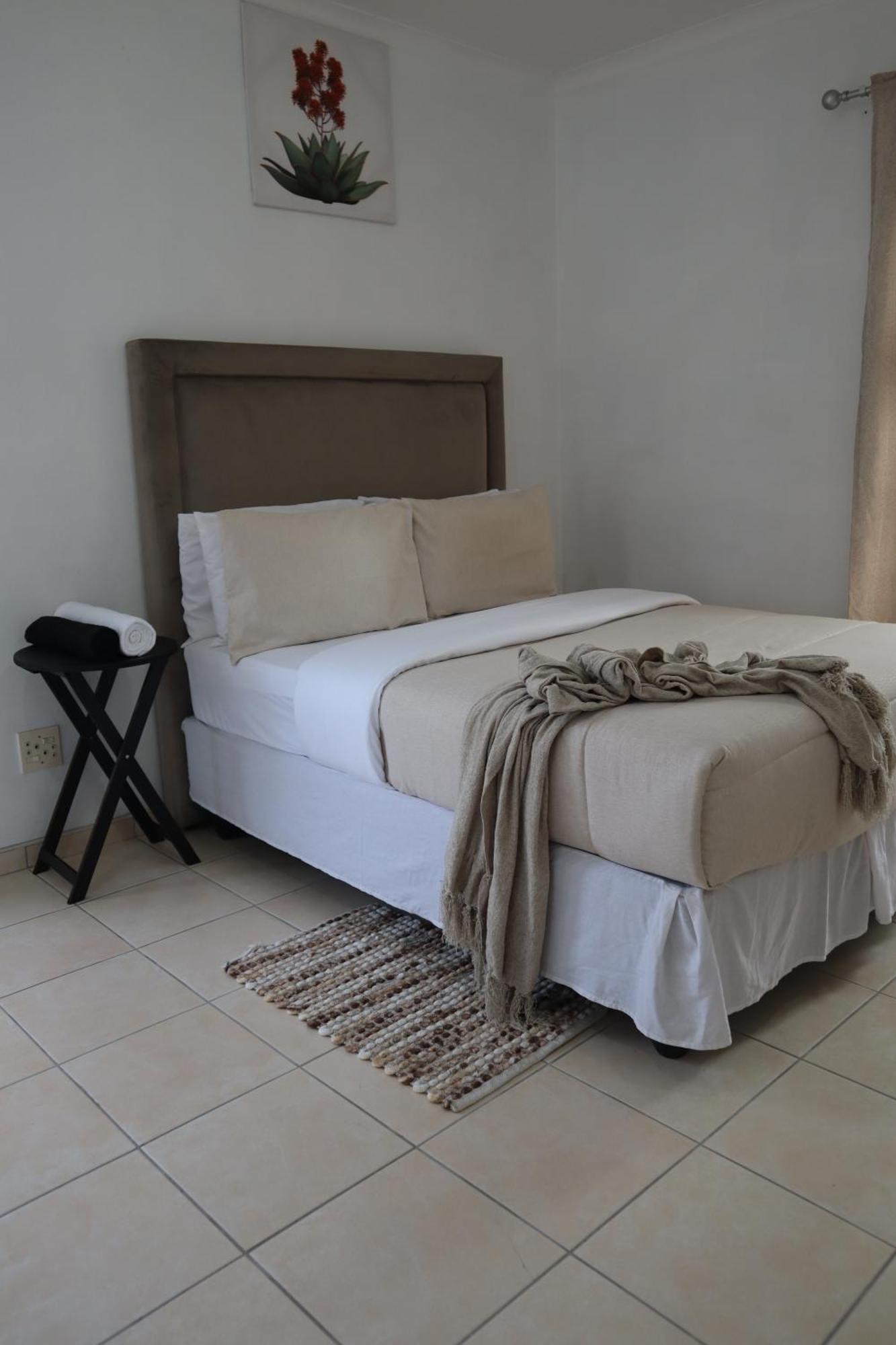 Coastwave Guest House วัลวิสเบย์ ภายนอก รูปภาพ